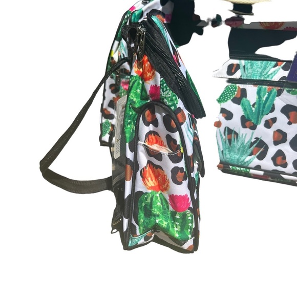 ✅NGIL DESERT DASH DUFFLE BAG 23\